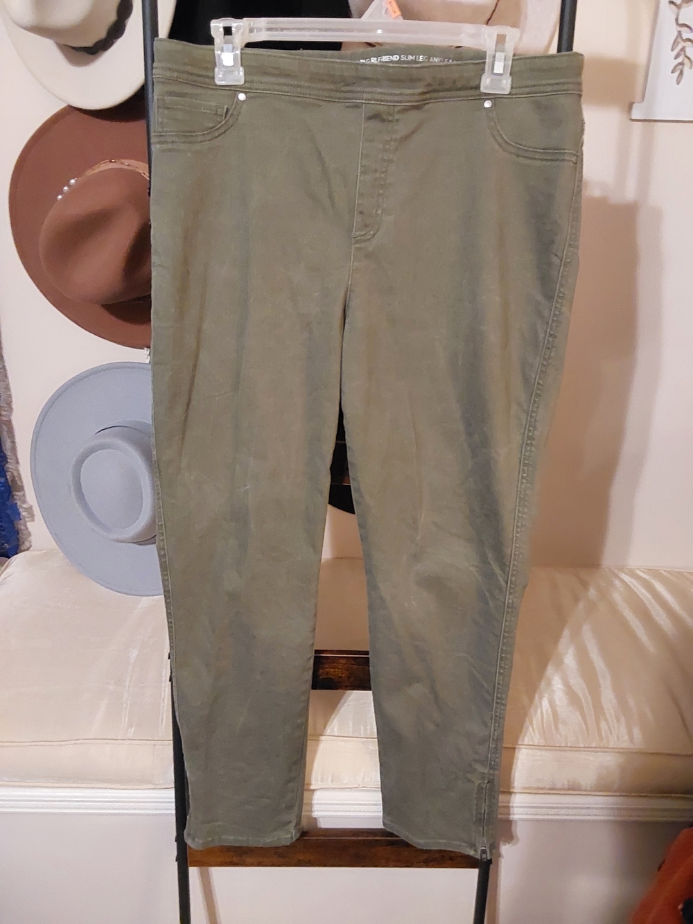 Chico's Olive Green Slim Ankle Size 1.5